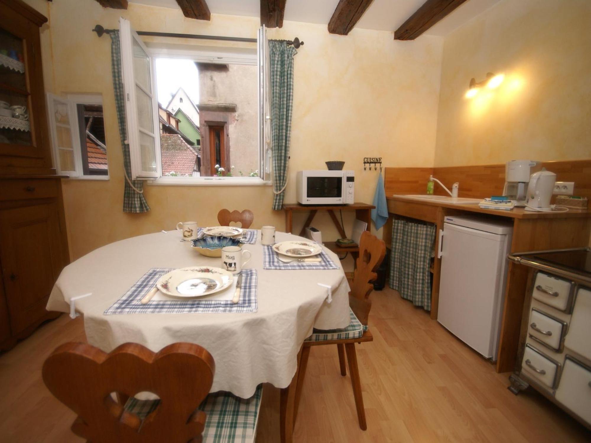 An Apartment In A 17Th Century Wine Grower S House リクヴィール エクステリア 写真